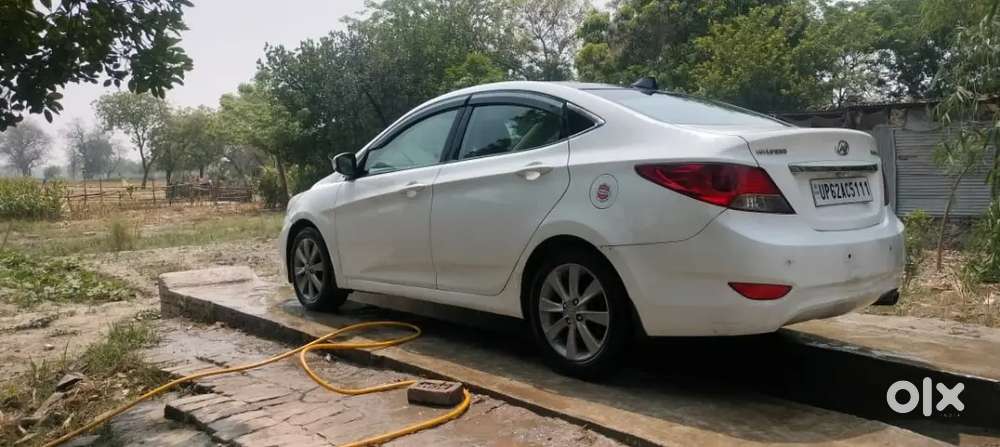 Hyundai Verna