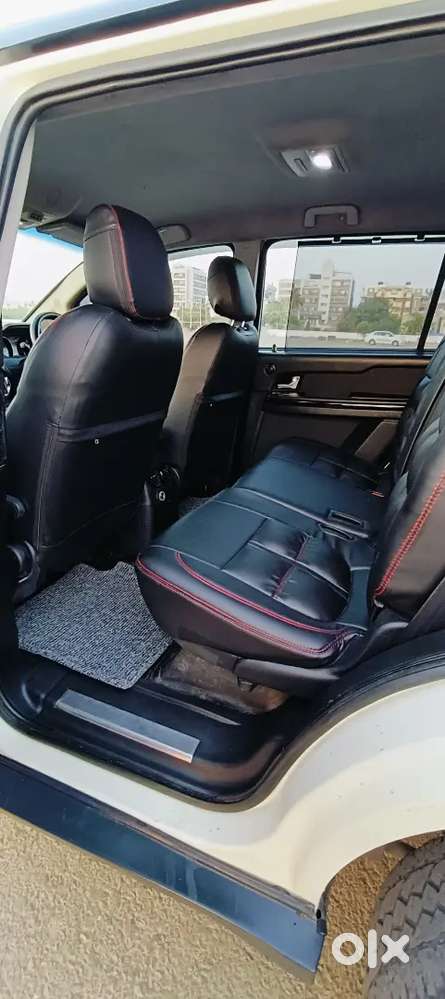 Tata Hexa 1st Owner 7 Seats