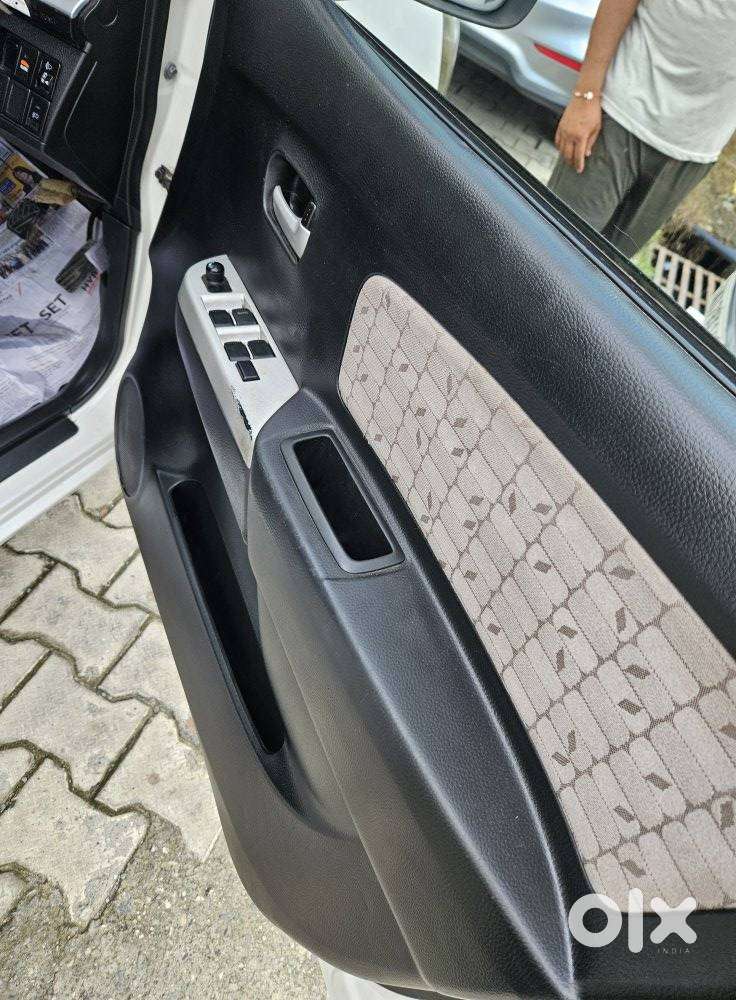 Maruti Suzuki Wagon R Vxi Bs Iv, 2015, Petrol