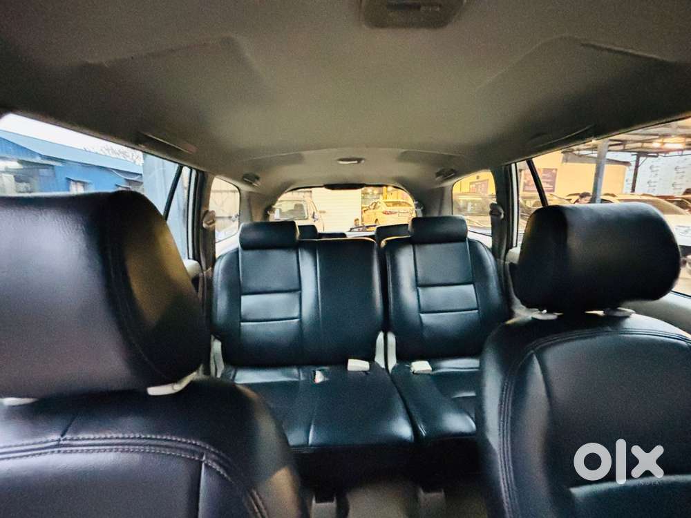 Toyota Innova 2.5 V 7 Str, 2012