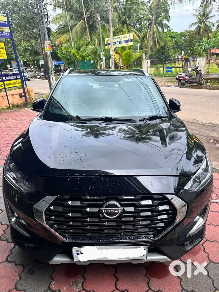 Nissan Magnite Cvt 2025 // Low Run 1 // Yr Old