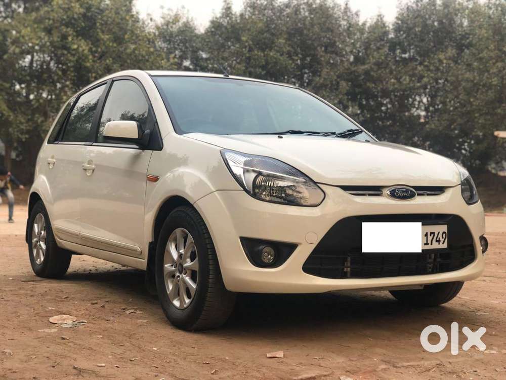 Ford Figo 2012-2015 Diesel Titanium, 2014, Diesel