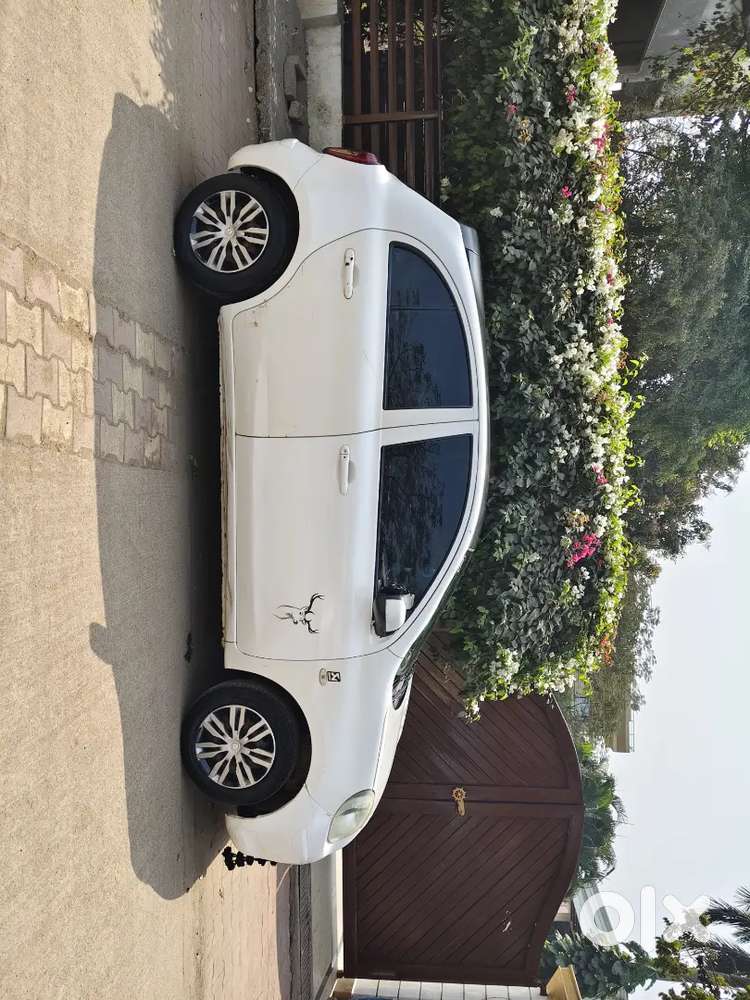 Nissan Micra Primo 2011 Diesel 100000 Km Driven