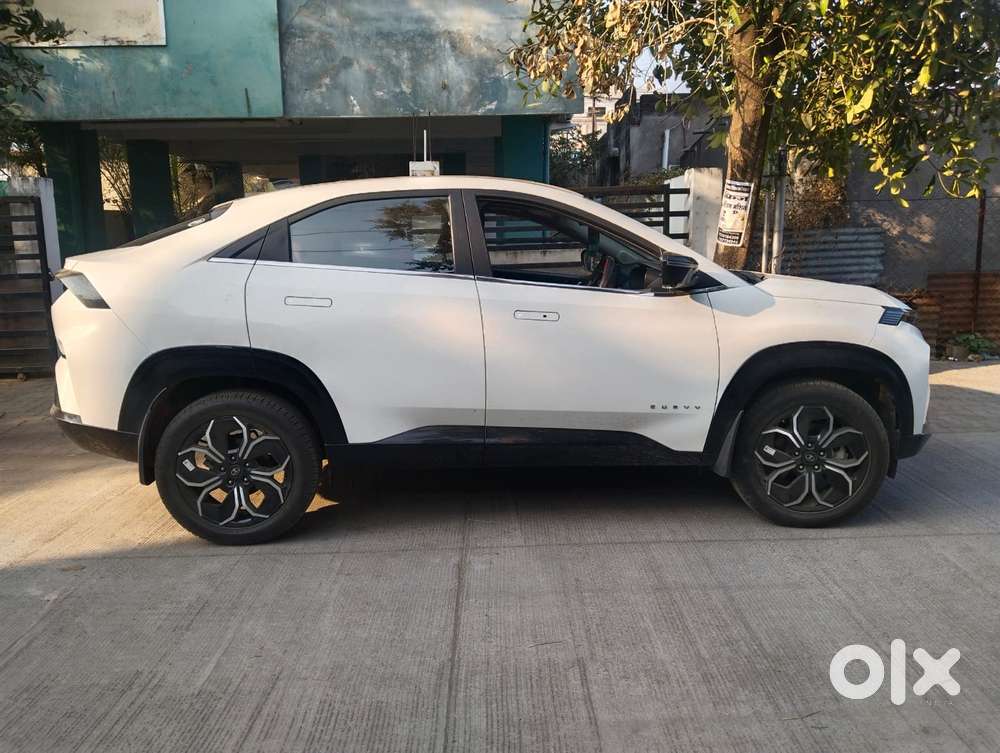 Tata Curvv Accom + A Dmt, 2024, Diesel
