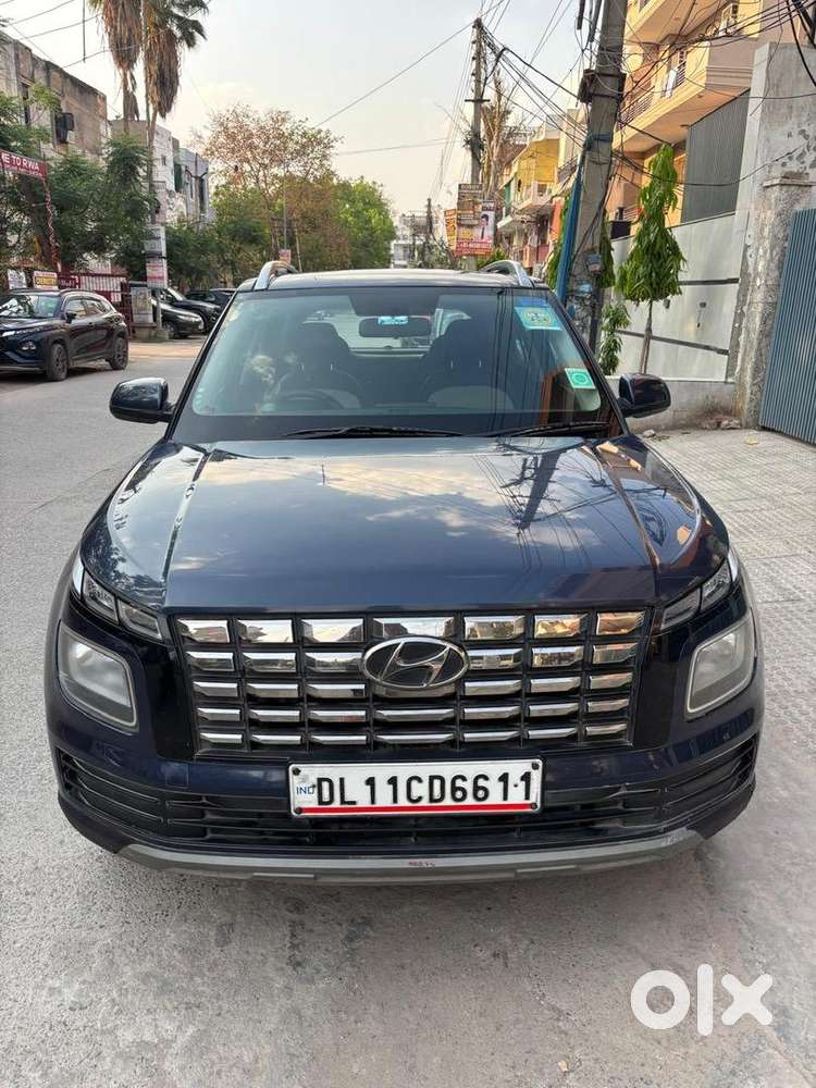 Hyundai Venue 2022 Petrol Good Condition