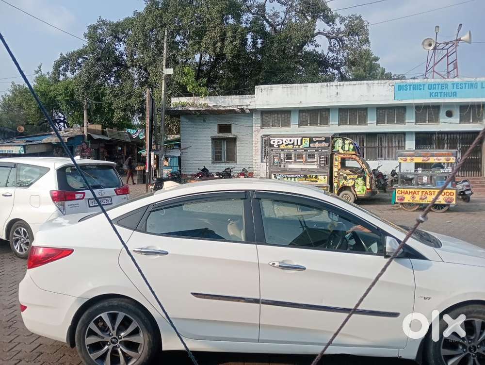 Hyundai Fluidic Verna 2013