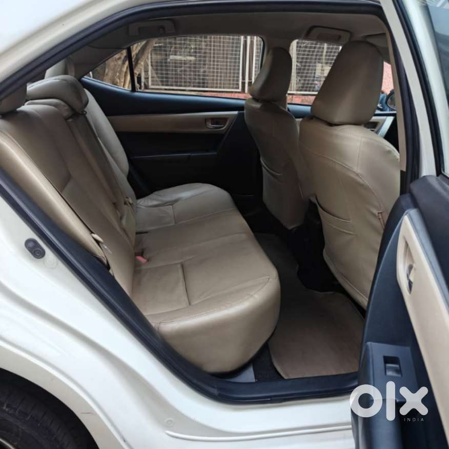 Toyota Corolla Altis 2013-2017 Vl At, 2014, Petrol