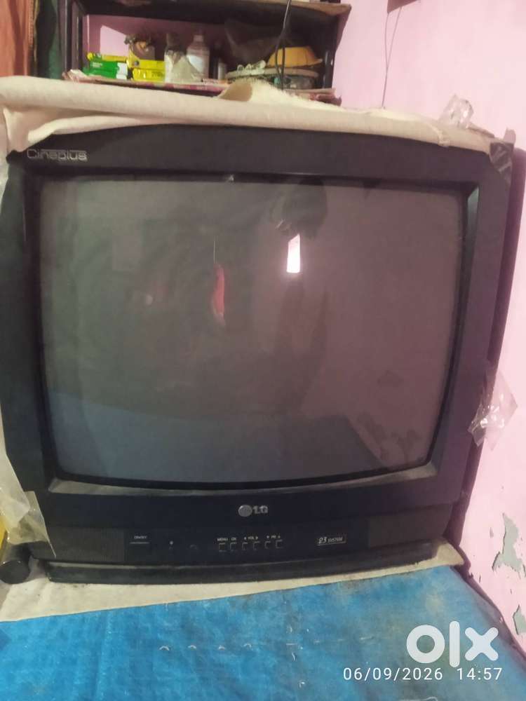 LG CRT Television