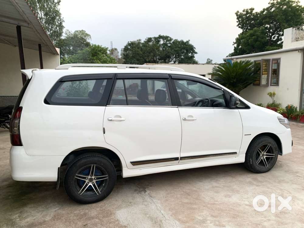 Toyota Innova Diesel Manual 2015