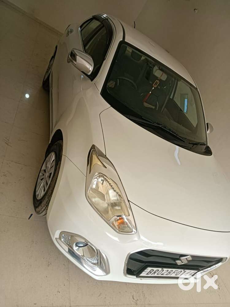 Maruti Suzuki Dzire 1.2 Vxi, 2022, Petrol