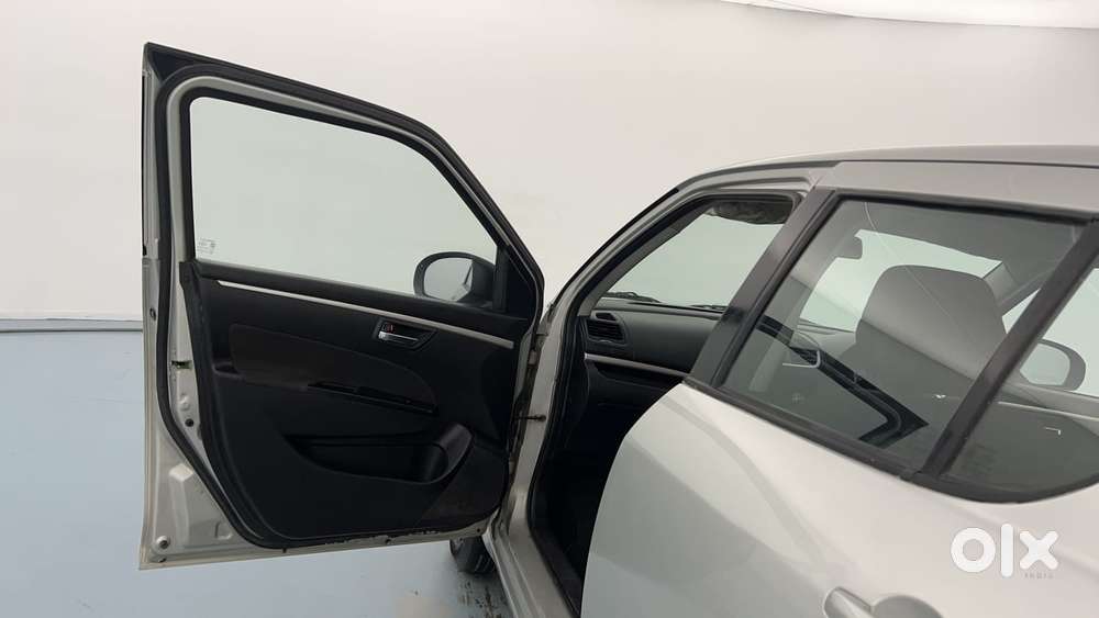 Maruti Suzuki Swift Vvt Vxi, 2012, Petrol