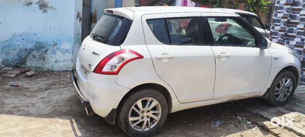 Maruti Suzuki Swift 2013 Diesel 49000 Km Driven