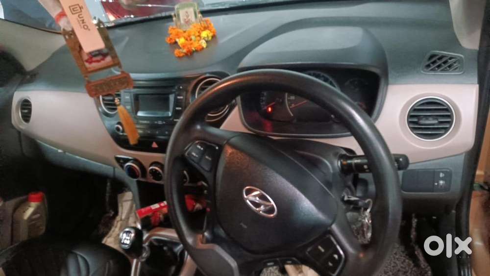 Hyundai Grand I10 2016 Petrol Well Maintained