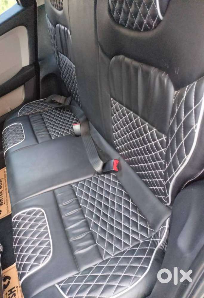 Tata Altroz 1.2 Xm Plus, 2024, Petrol