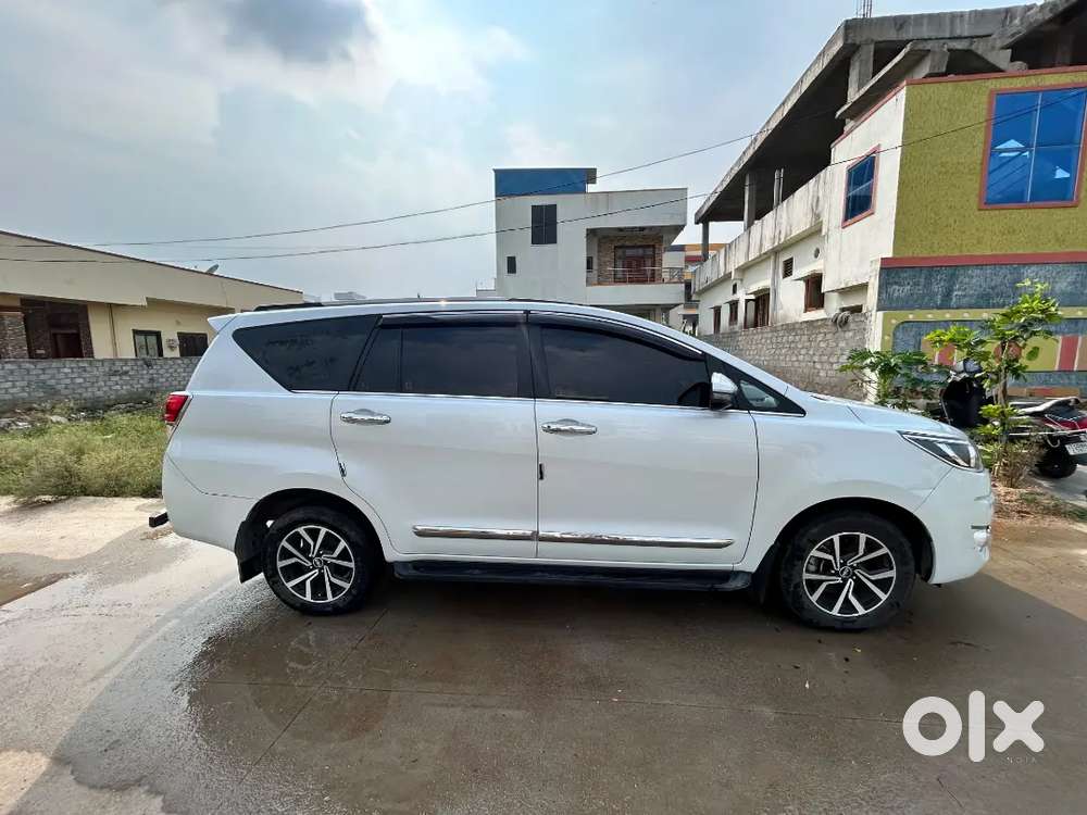 Toyota Innova Crysta Gx 2.4 Mt 2026