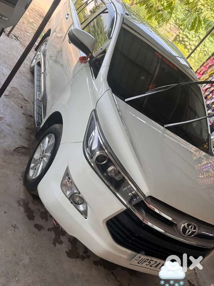 Toyota Innova Crysta 2019 Diesel 180000 Km Driven
