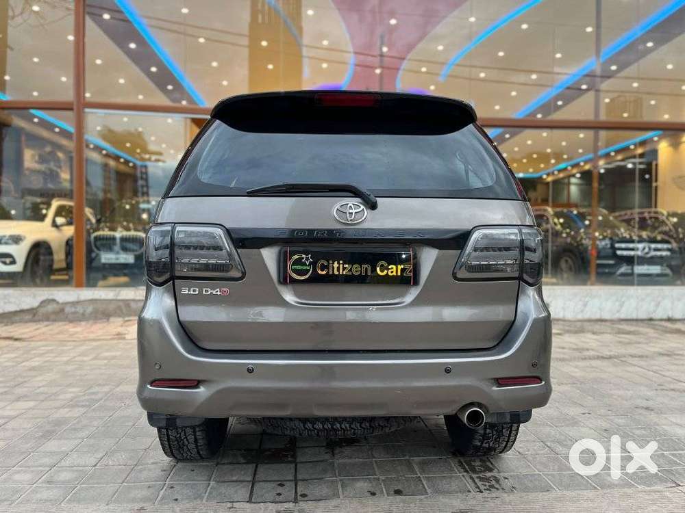 Toyota Fortuner 3.0 4x4 Manual, 2015, Diesel