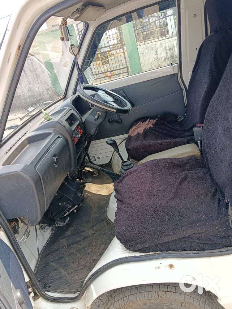 Maruti Suzuki Omni 8 Seater Bsii, 2017, Petrol