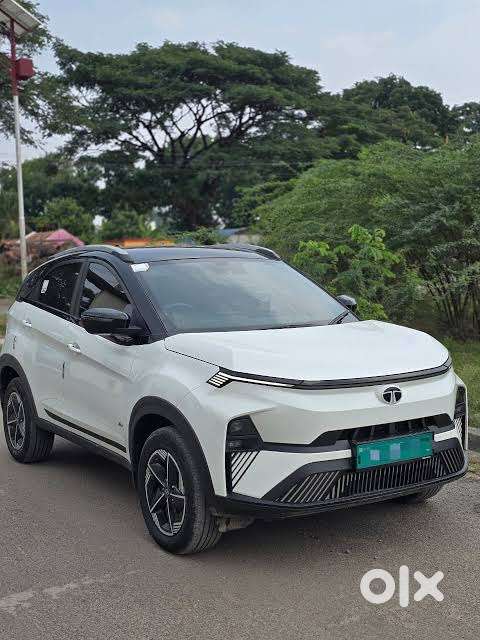 Tata Nexon Ev Empowered Plus Lr, 2023, Electric