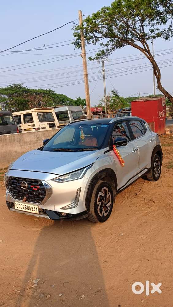 Nissan Magnite 1.0 Xv Premium Turbo Cvt (o), 2021, Petrol