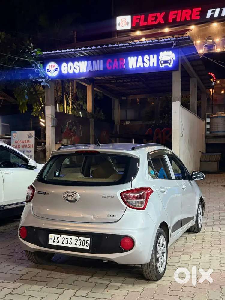Hyundai Grand I10 2017 Petrol Well Maintained