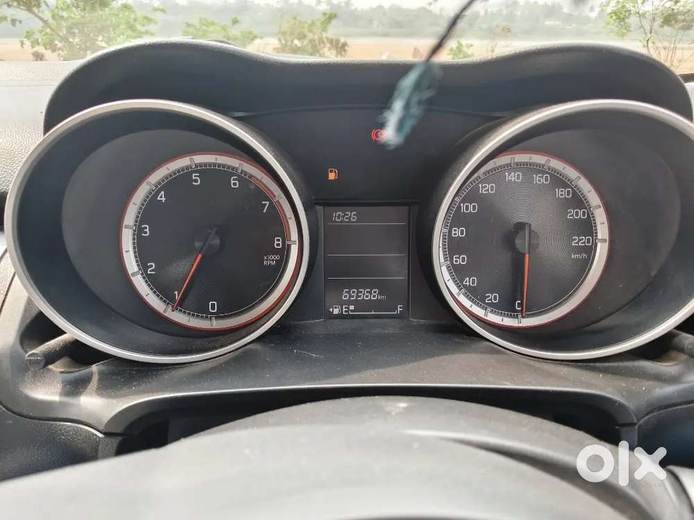 Maruti Suzuki Swift Vxi 2018
