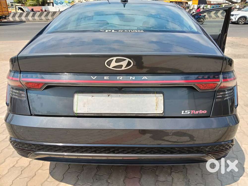 Hyundai Verna 1.0 Sx (o) Turbo Gdi Dct, 2024, Petrol