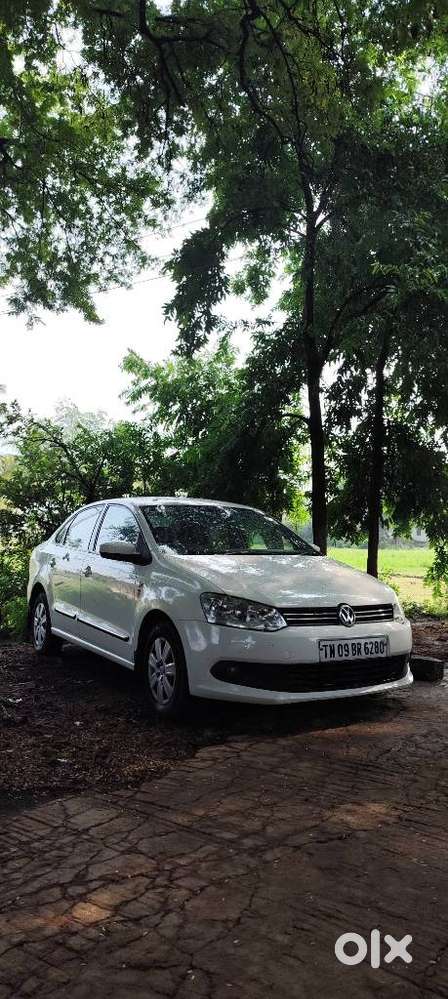 Volkswagen Vento Petrol Highline, 2012, Petrol