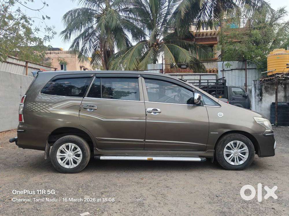Toyota Innova 2.5 G (diesel) 7 Seater, 2016, Diesel