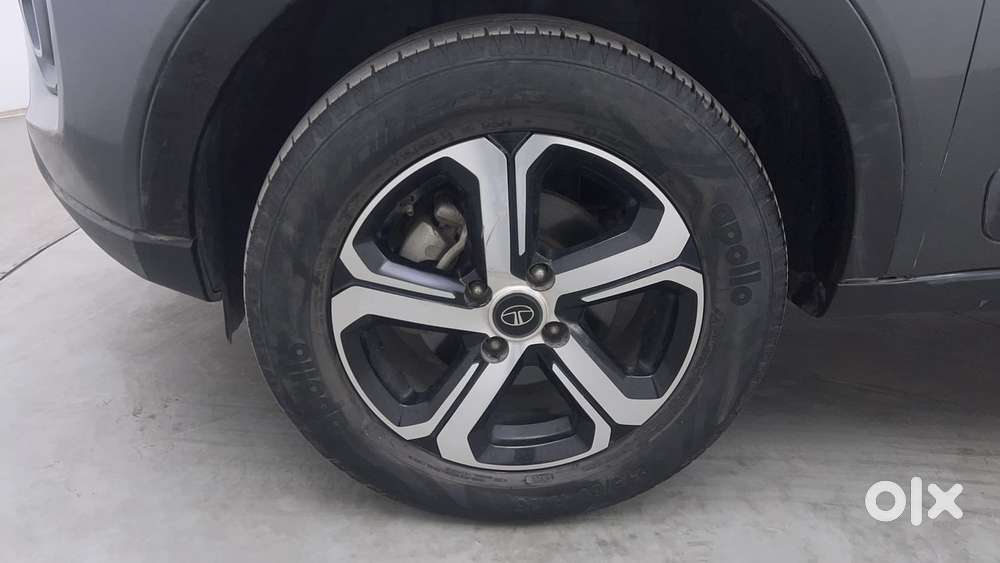 Tata Nexon 1.2 Revotron Xza Plus, 2022, Petrol