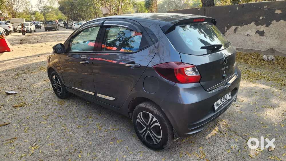 Tata Tiago Revotron Xza Plus Amt 2024