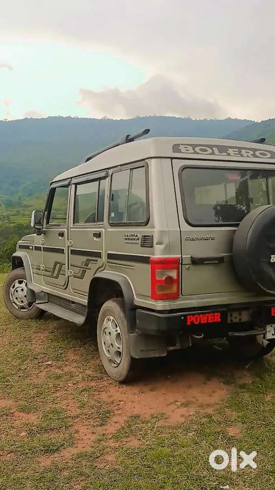 Mahindra Bolero Neo 2012
