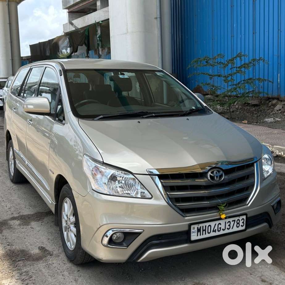 Toyota Innova 2.5 V 8 Str, 2014, Diesel