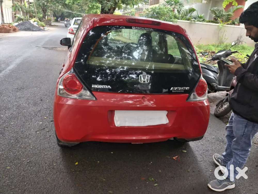 Honda Brio Mt 2015