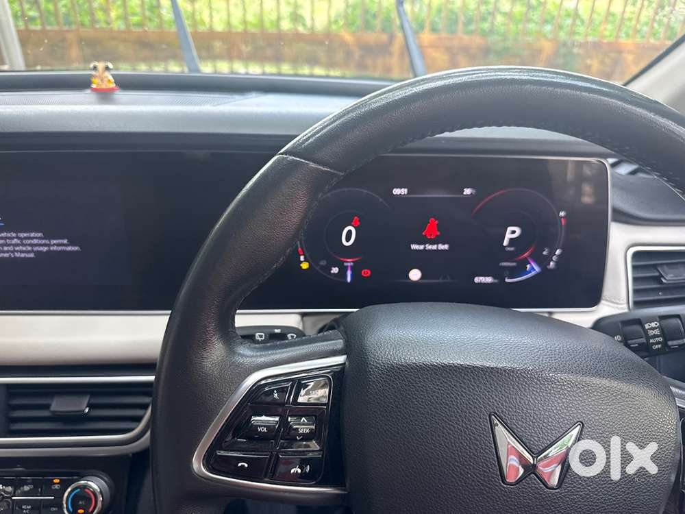 Mahindra Xuv700 2022 Petrol Automatic