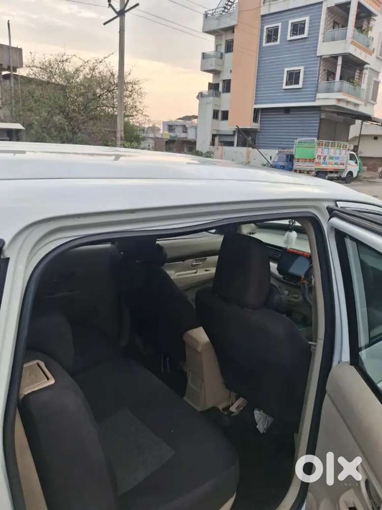 Maruti Ertiga Vxi 2020 Top Model