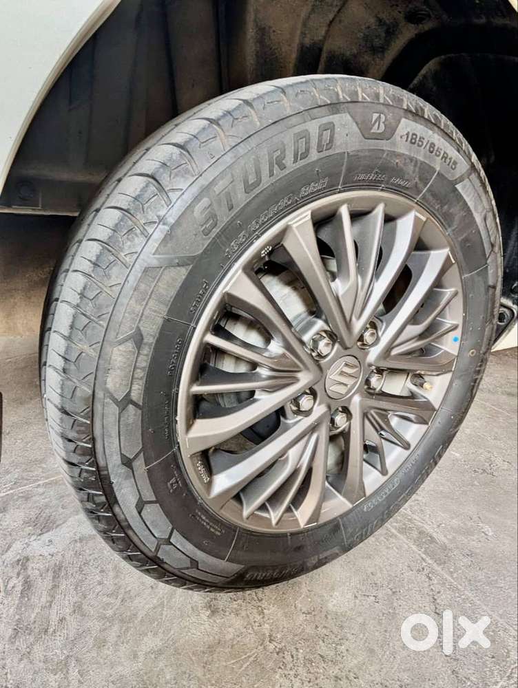 Maruti Suzuki Ertiga (zxi At) Petrol For Immediate Sale