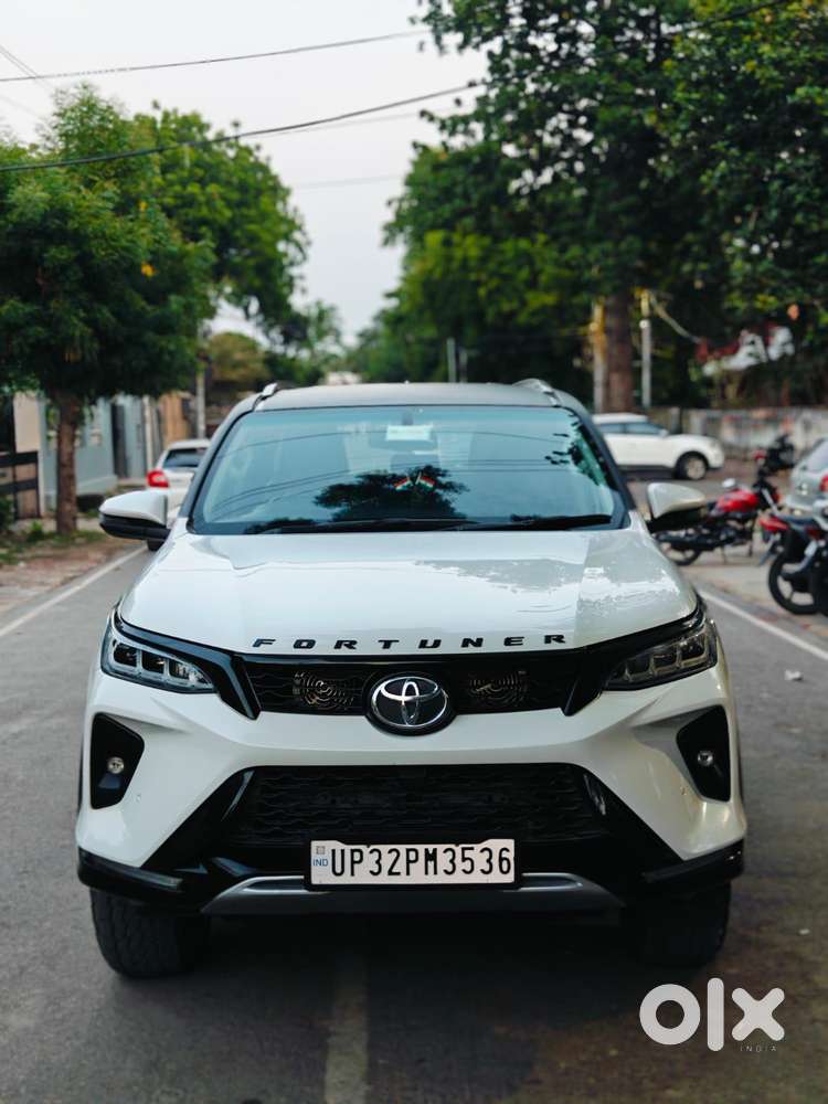 Toyota Fortuner Legender 4x2 At 2.8, 2024, Diesel