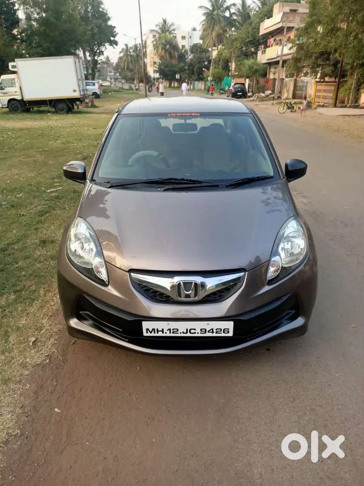 Honda Brio 2012 Petrol Well Maintained