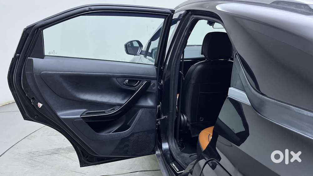 Tata Nexon 1.2 Revotron Xz Plus (o), 2022, Petrol