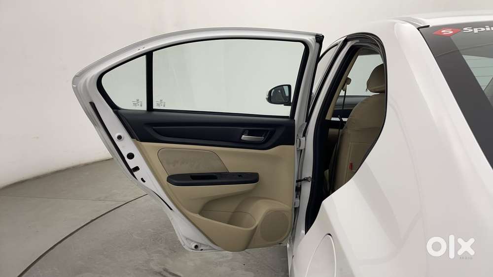 Honda Amaze Vx 1.2 Petrol Mt, 2023, Petrol