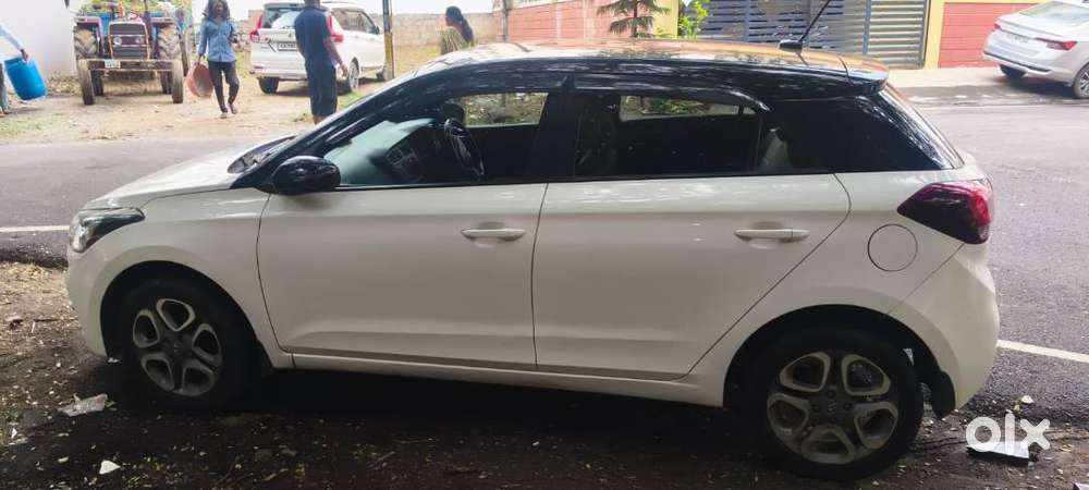 Hyundai i20 Sportz+ Dual Tone CRDi &ndash; Diesel | 2020 Model