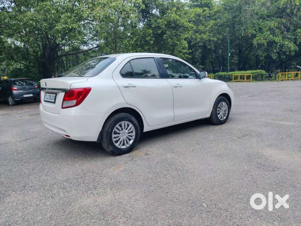 Maruti Suzuki Dzire 1.2 Vxi, 2022, Petrol