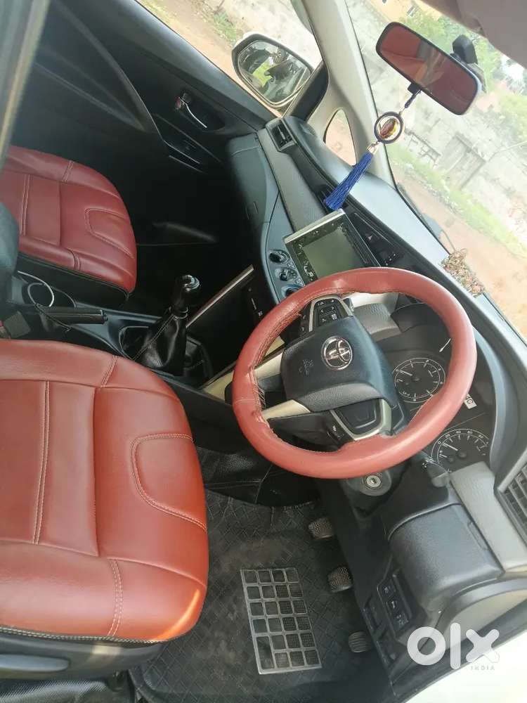 Toyota Innova Crysta 2019
