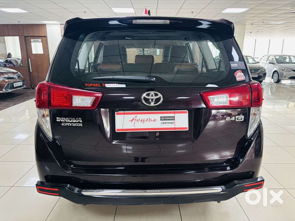 Toyota Innova Crysta 2.4 G Mt 8s, 2022, Diesel