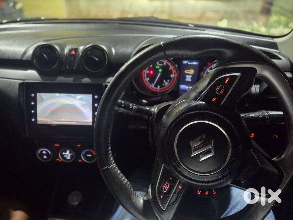 Maruti Suzuki Swift Zxi Plus, 2021, Petrol