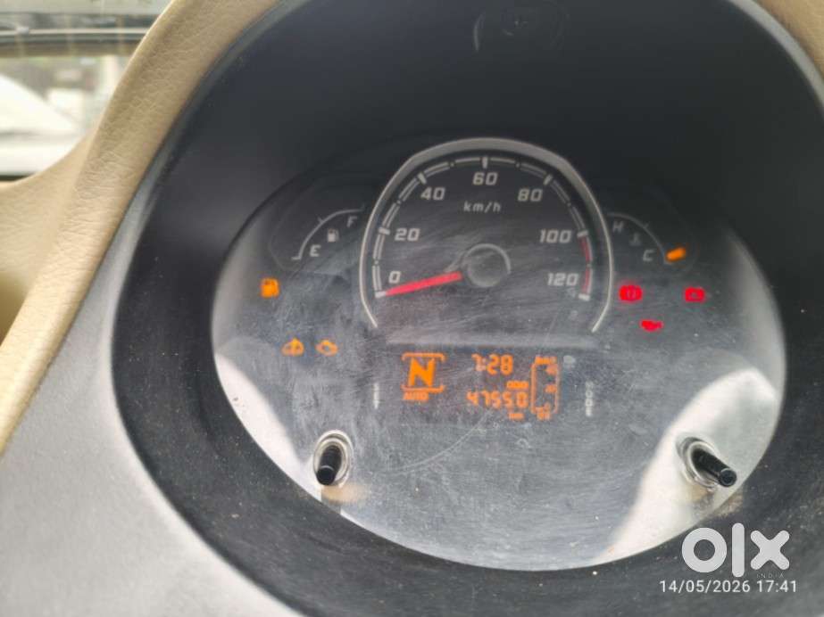 Tata Nano Xta, 2016, Petrol