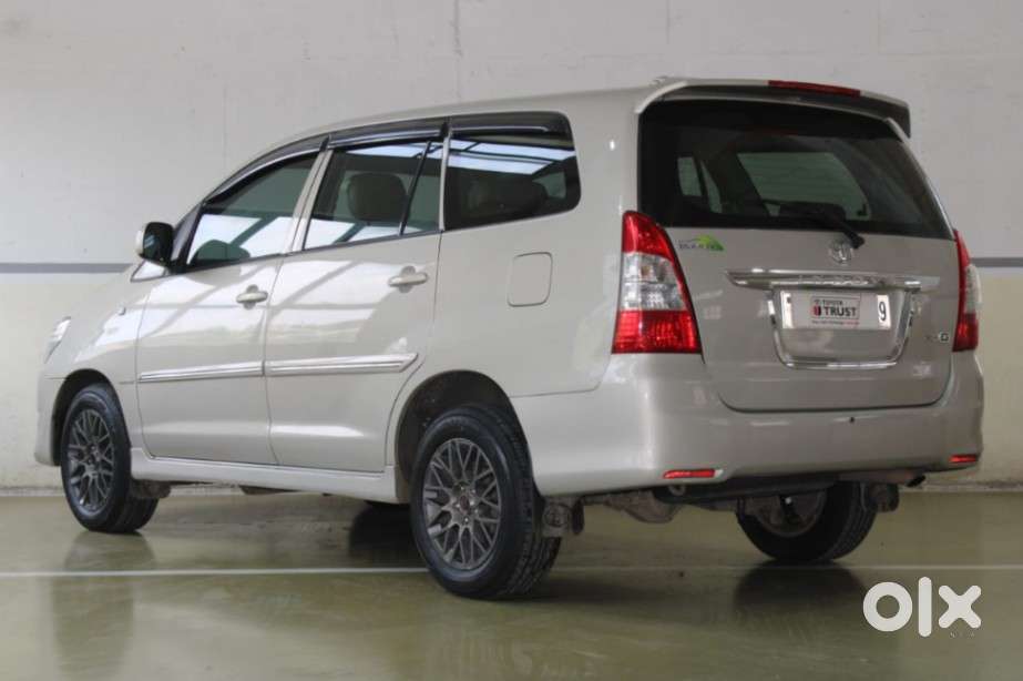 Toyota Innova 2.5 G (diesel) 8 Seater, 2012, Diesel