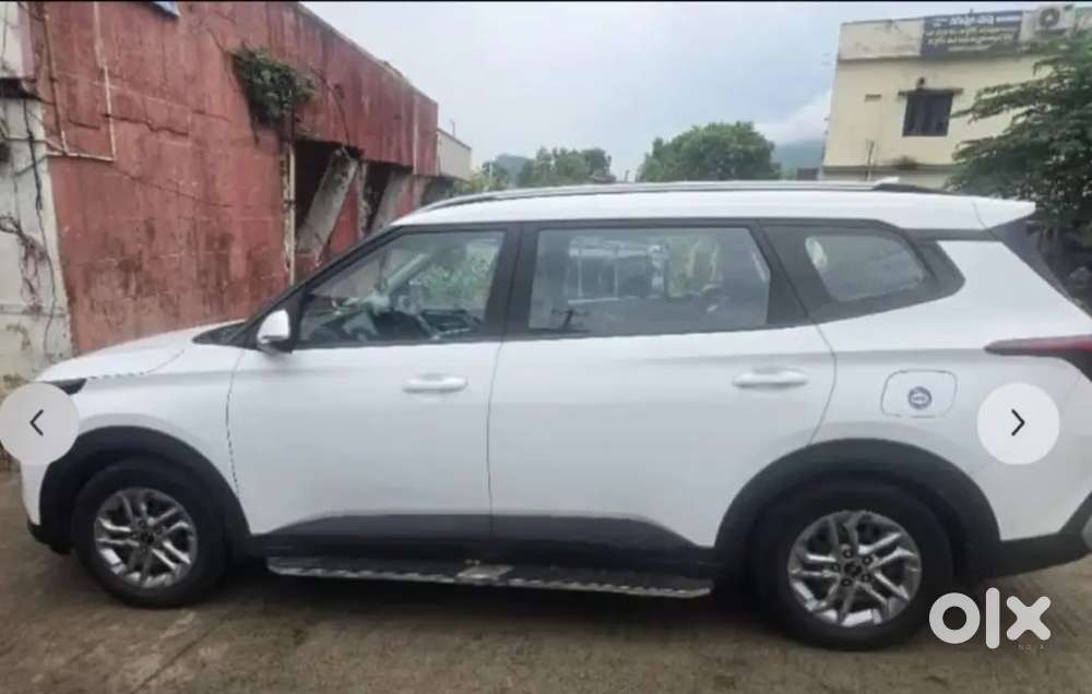 Kia Carens Prestige 2023