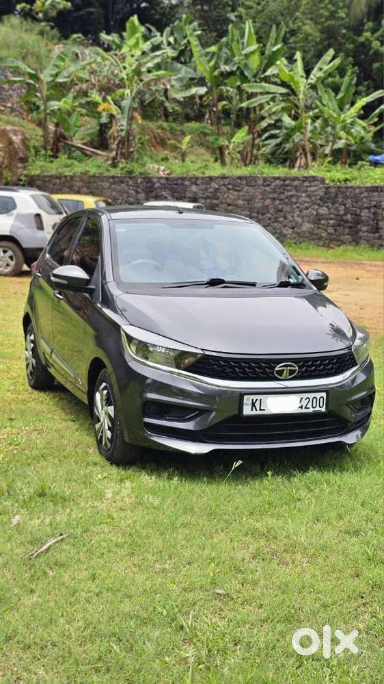 Tata Tiago 1.2 Revotron Xt, 2020, Petrol